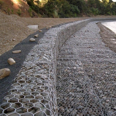 Hohe Zugfestigkeit 3,4 mm Galvanisiertes Gabion-Sechseckengitter zum Schutz der Ufer