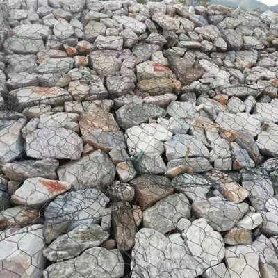 Galfanverzinktes Gabion mit Zugfestigkeit 350-550N/mm2