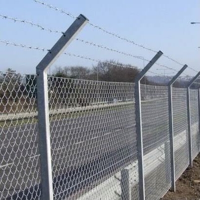 Gewebtes Zaunsystem Top Galvanisierter Stahldraht Legierung Kettenverbindungszaun
