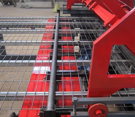 3 mm Drahtweite Hot Dip Galvanized Zaun Schweißmaschen Rollen