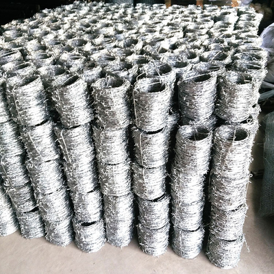 Zugfähiger verzinkter PVC-beschichteter Rasordrahtzaun 2,0-4,0 mm